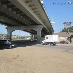 Вид снизу на Темерницкий мост