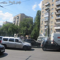 В районе переулка Доломановский